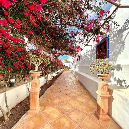 公寓 Triple Classic, Desajuno, Wifi Gratis, Con Estupenda Piscina En Yaiza